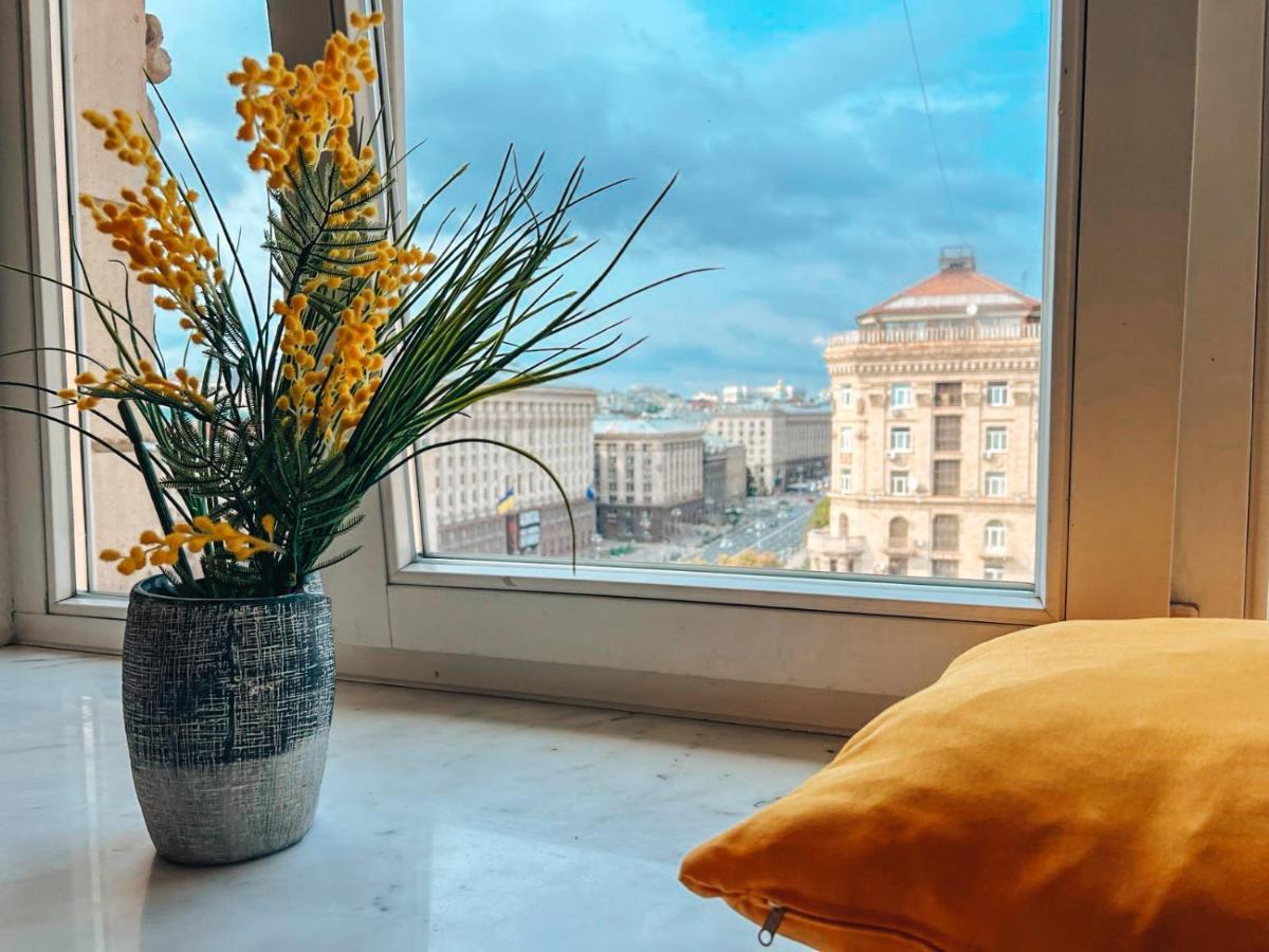 Apartments Rentals Ukraine On Kreshchatik キエフ エクステリア 写真