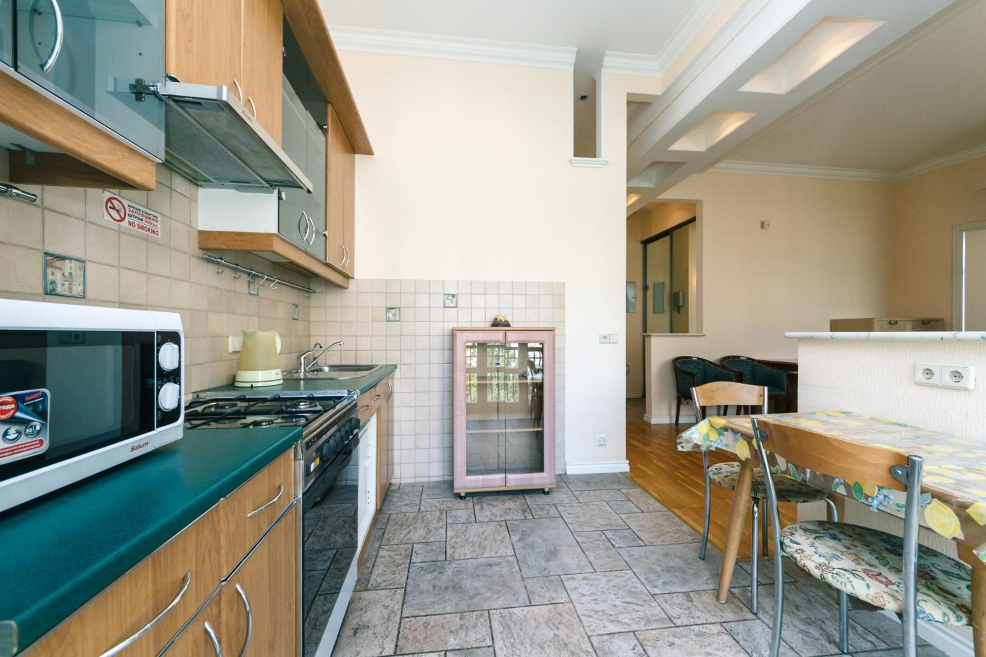 Apartments Rentals Ukraine On Kreshchatik キエフ 部屋 写真